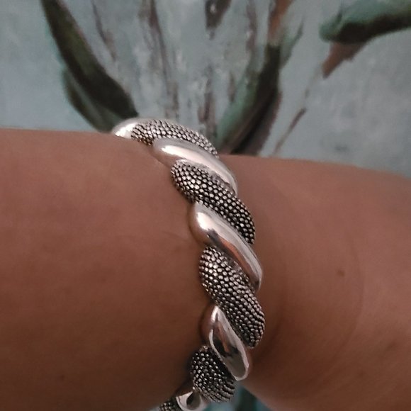 Cute Elastic Stretch Bracelet Vintage/Black & Silver/ Band Bracelet/Elegant - Picture 11 of 13